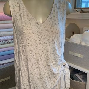 Apt 9 V neck tunic with side gather